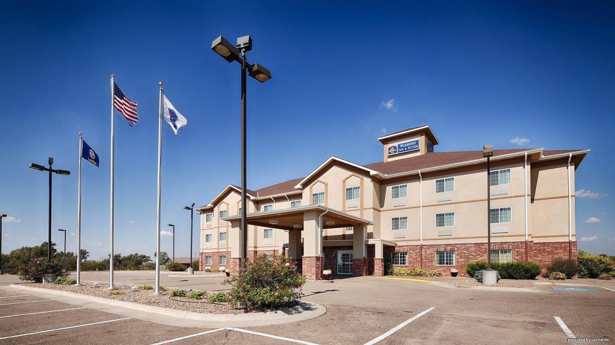 Best Western Plus Wakeeney Inn & Suites Exterior photo